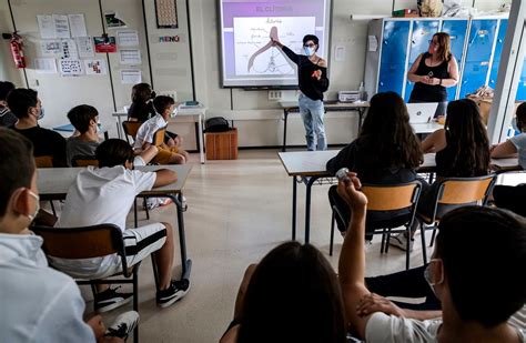 videos porno en la escuela